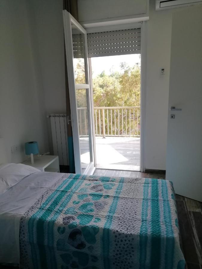 B&B Sapore Di Mare San Salvo Marina Bagian luar foto