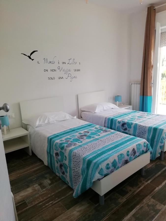 B&B Sapore Di Mare San Salvo Marina Bagian luar foto